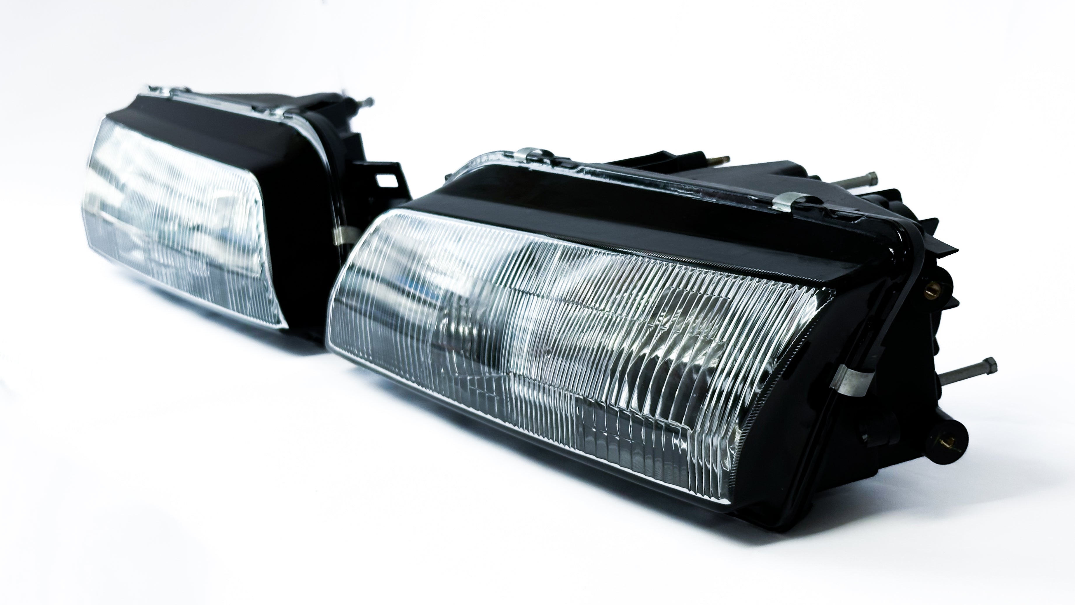 Garage Active BNR32 N1 Headlight (R32)