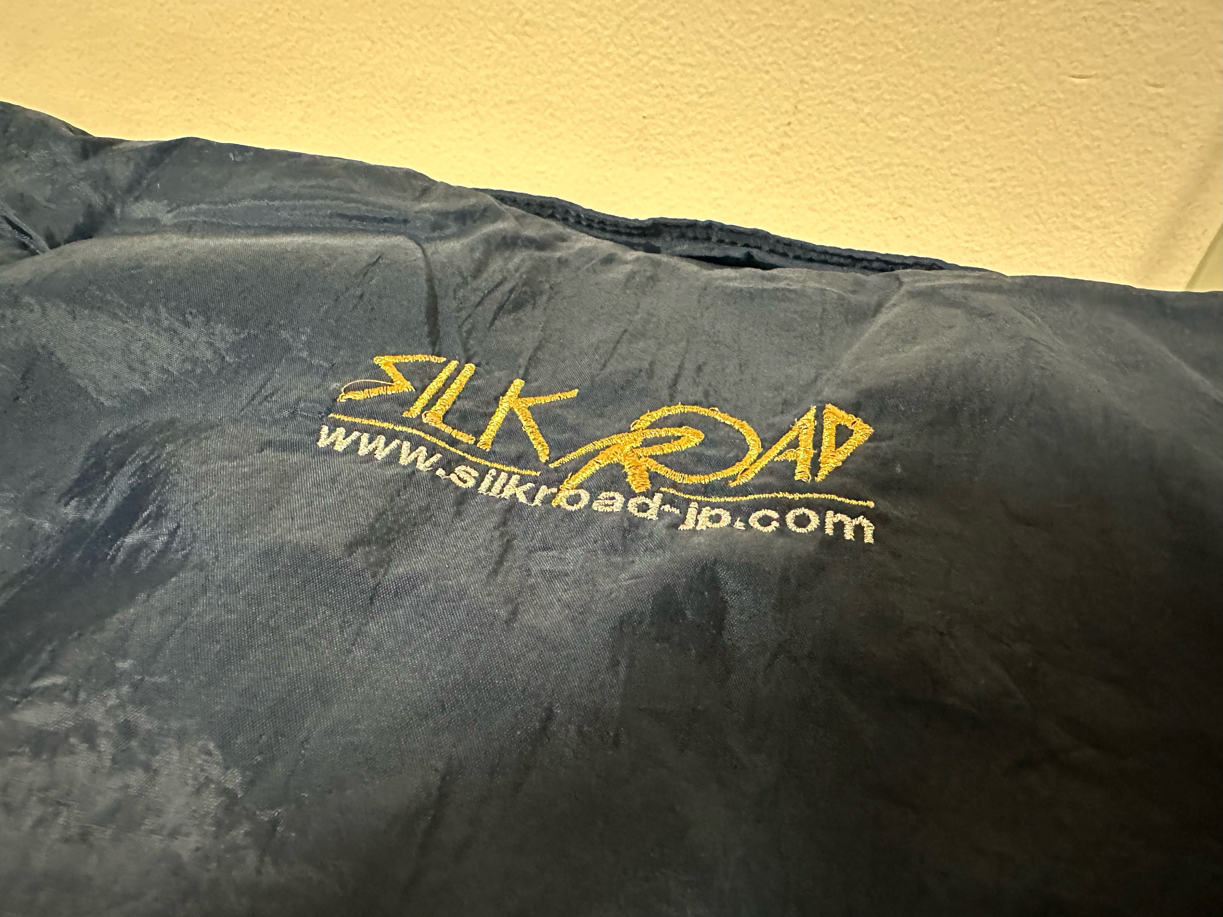 Silk Road Windbreaker XL
