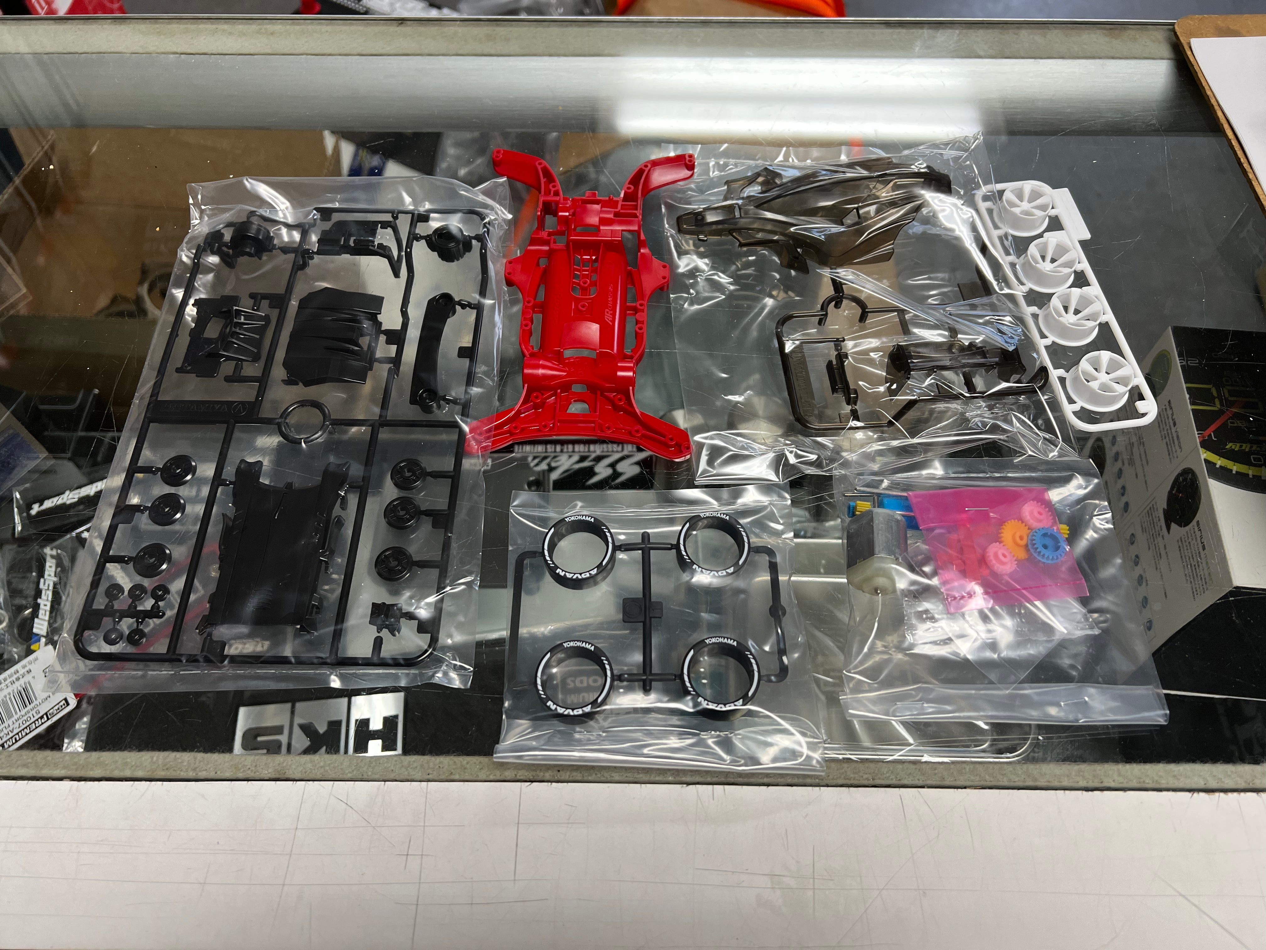 Yokohama Advan Aero Avante Limited